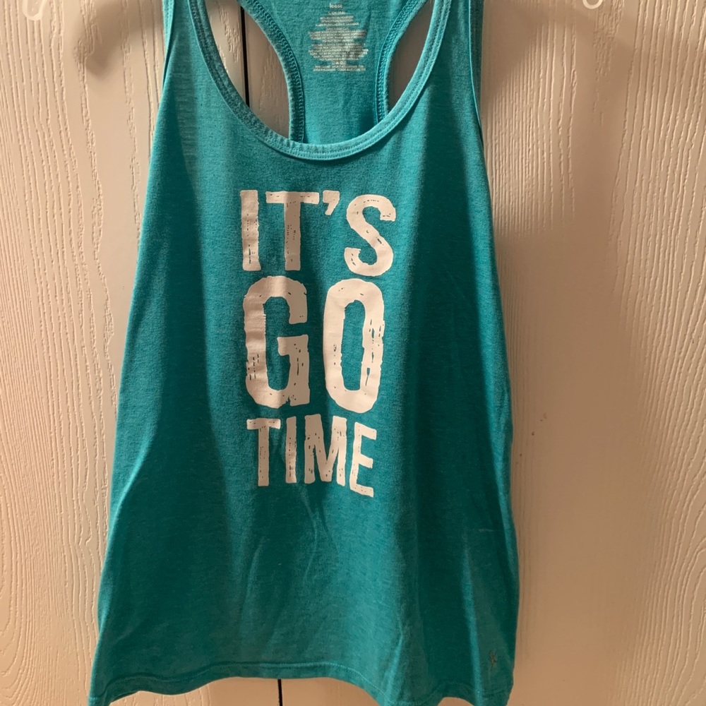 selling because i don’t wear it! ONLY WORN 1 TIME!